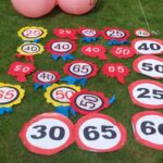 diverse leeftijdsbanners halve sarah halve abraham huren opblaaspop te huur Nijverdal Wierden Rijssen Hellendoorn