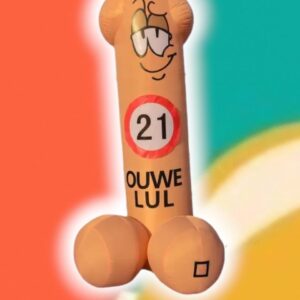 Ouwe lul opblaaspop abrahampoppen vehuur te huur Nijverdal helledoorn 50 jaar feestverhuur versiering vlaggetjes opblaas figuur opblaasfiguur opblaaspop sarah en abraham poppen